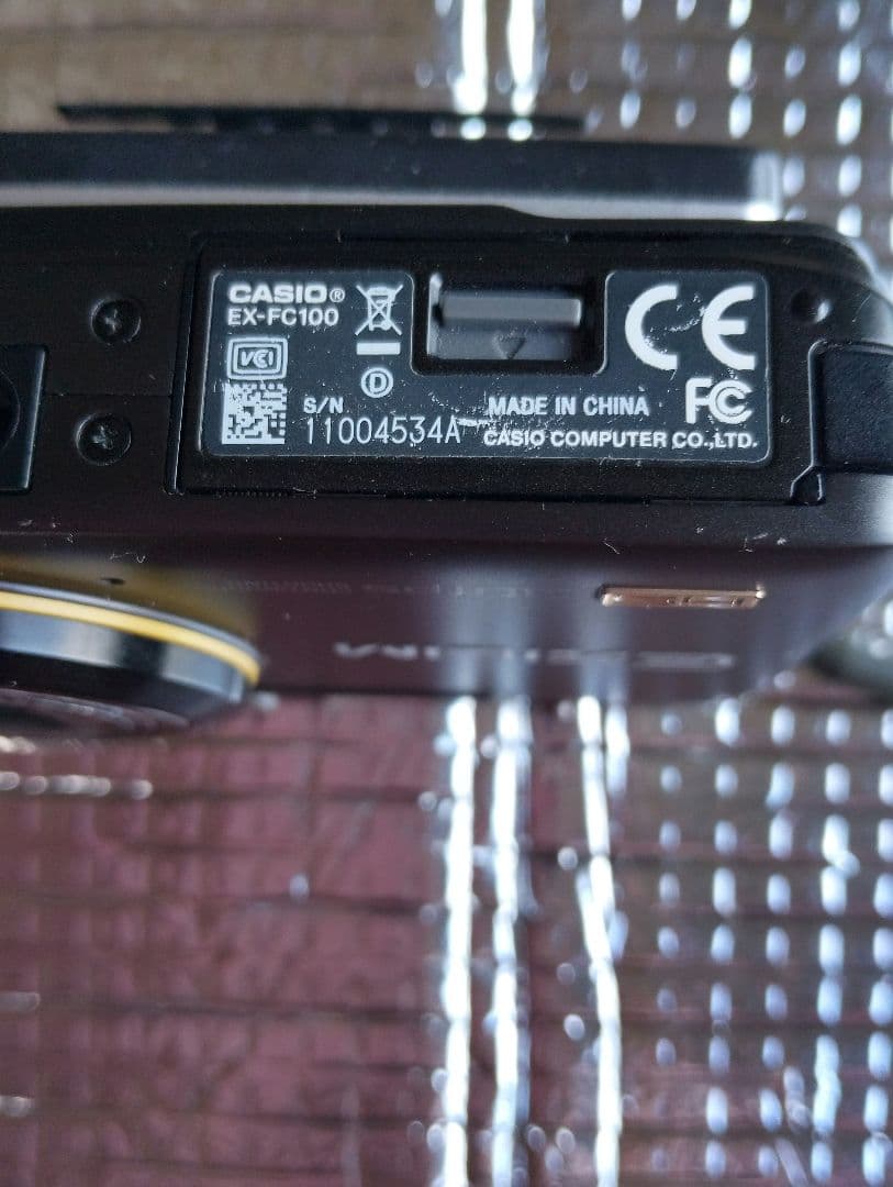 Casio デジカメ Exilim EX-FC100