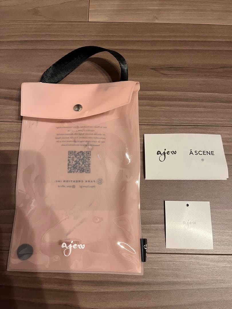 美品♡ajew iPhone13ケース