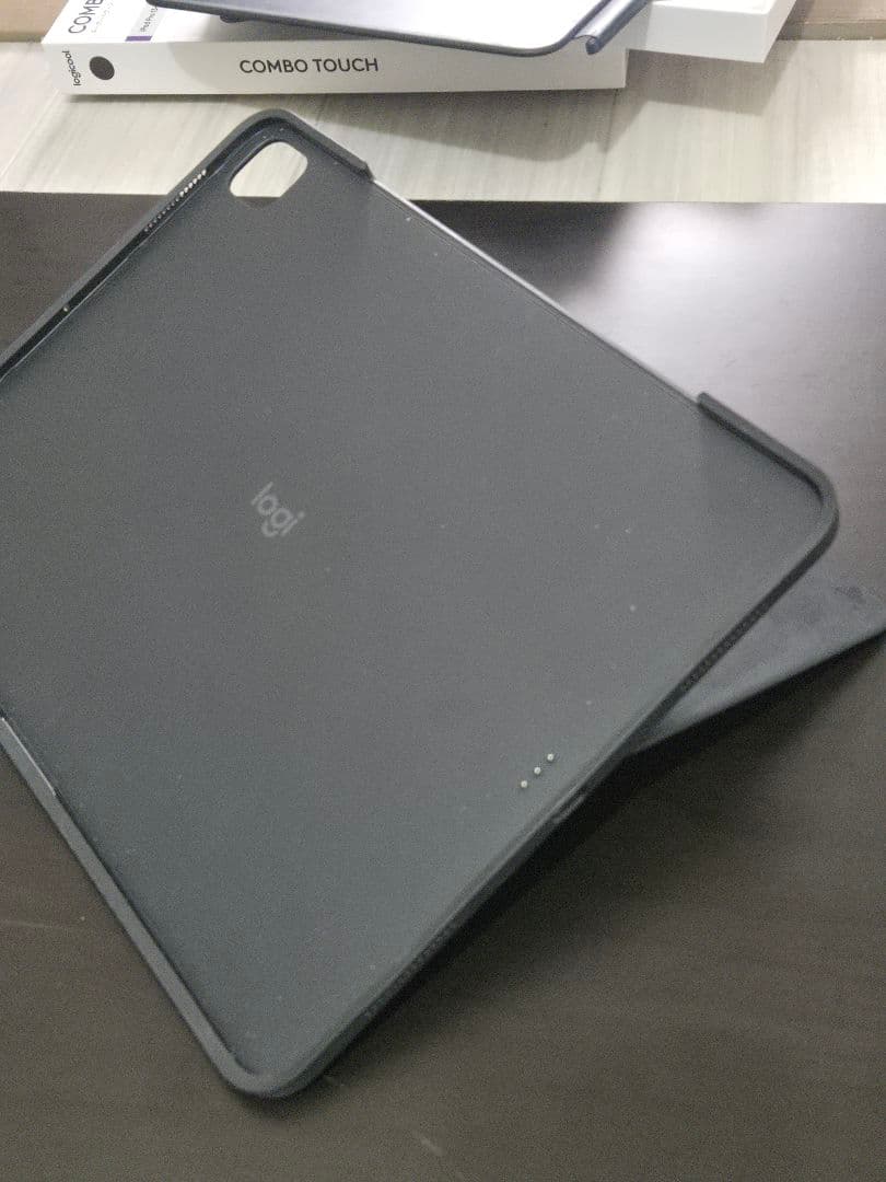 logicool COMBOTOUCH iPad Pro 13インチ (M4)