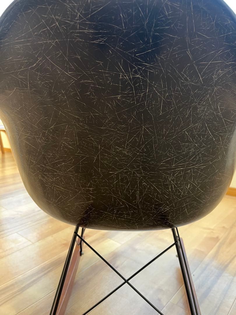 イームズ　アームシェルチェア　ロッキン　グラスファイバー