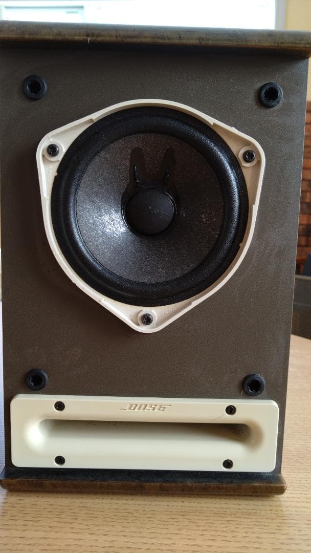 BOSE スピーカー MODEL121 良音　化粧板破損