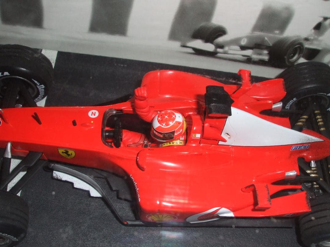 美品　フェラーリ　１５０GP　優勝記念　シューマッハ　マテル　１／１８