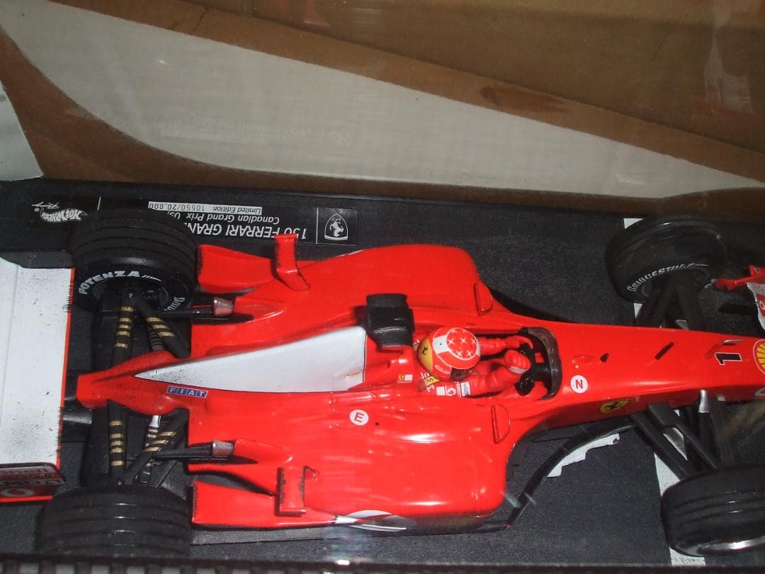 美品　フェラーリ　１５０GP　優勝記念　シューマッハ　マテル　１／１８