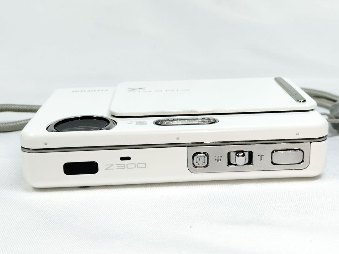 【動確/良品】FUJIFILM FinePix Z300 ホワイトカラー