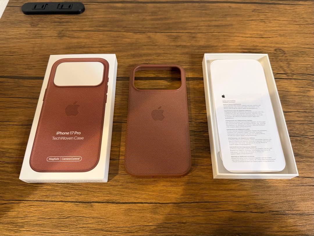 iPhone 17 Pro テックウーブンケース シエナ