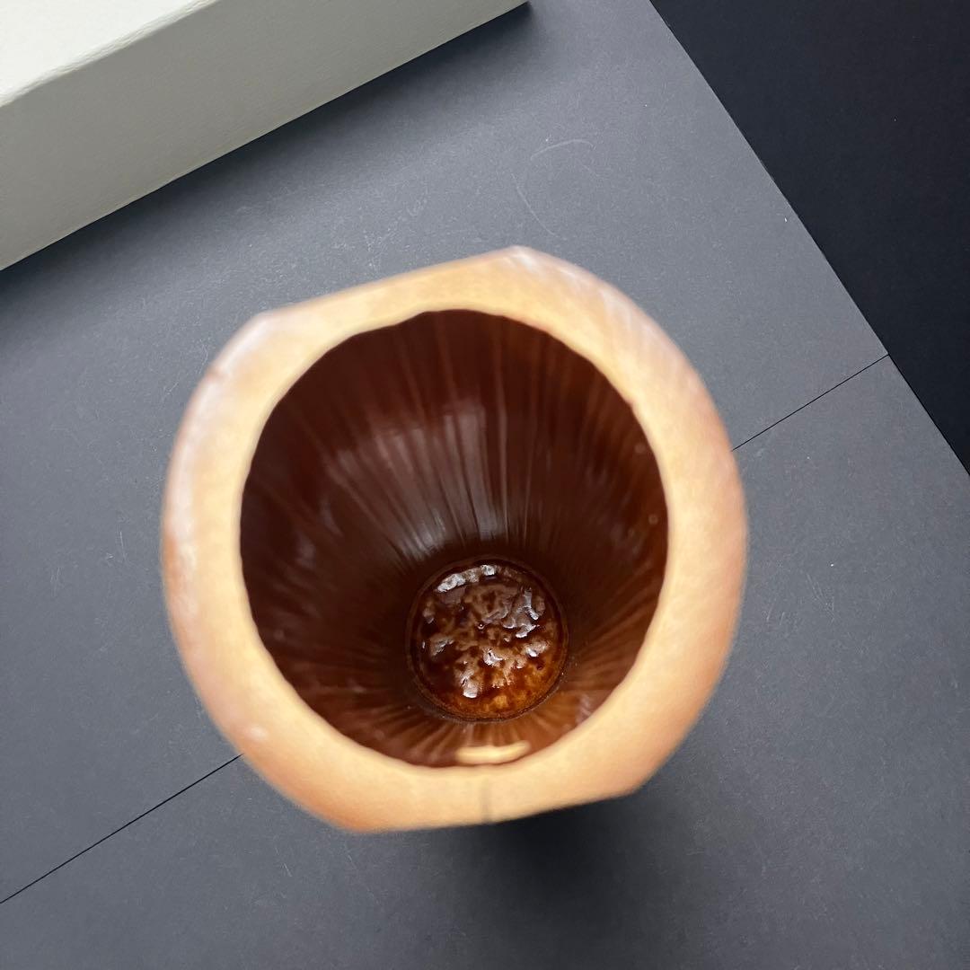 生野徳三作　竹筒華入