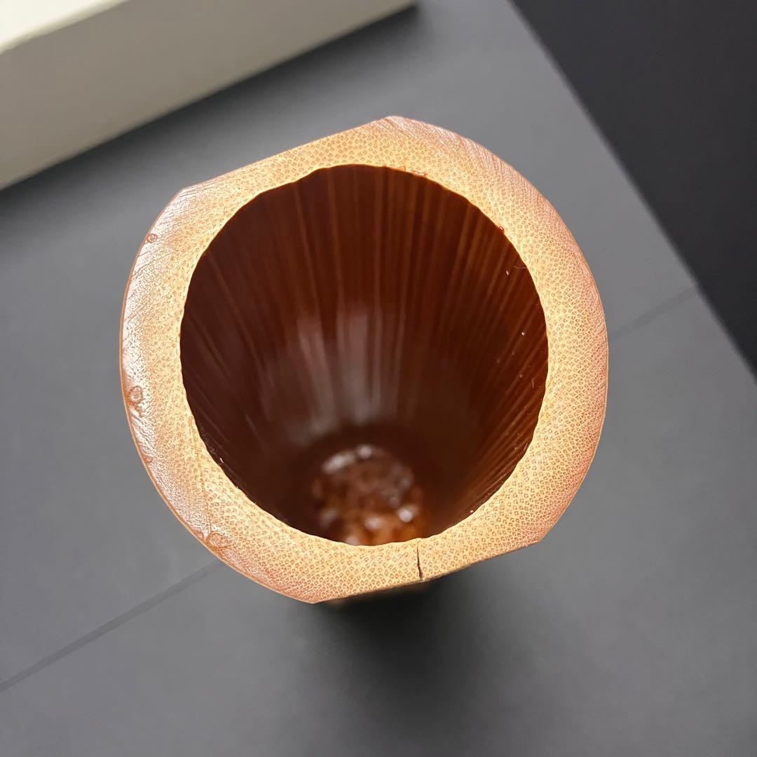 生野徳三作　竹筒華入