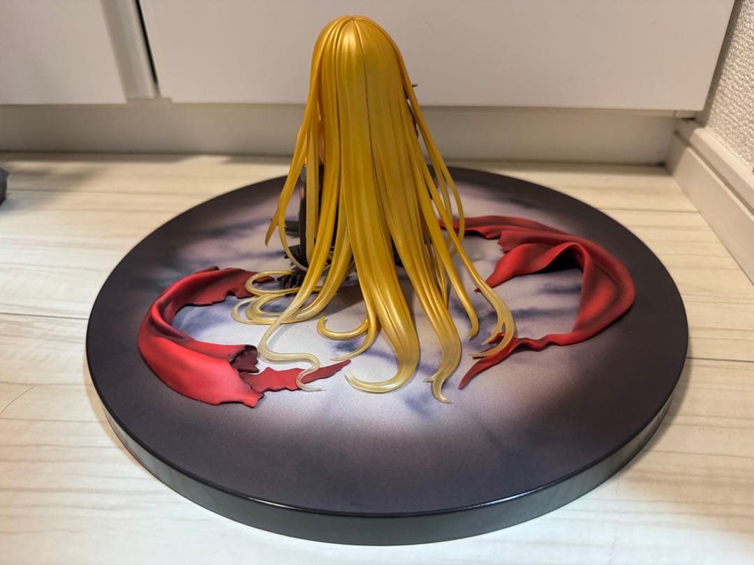 オーバーロード イビルアイ 1/7スケールフィギュア Phat!