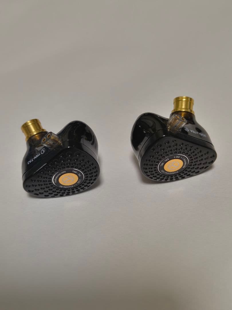 TRN イヤホン セット