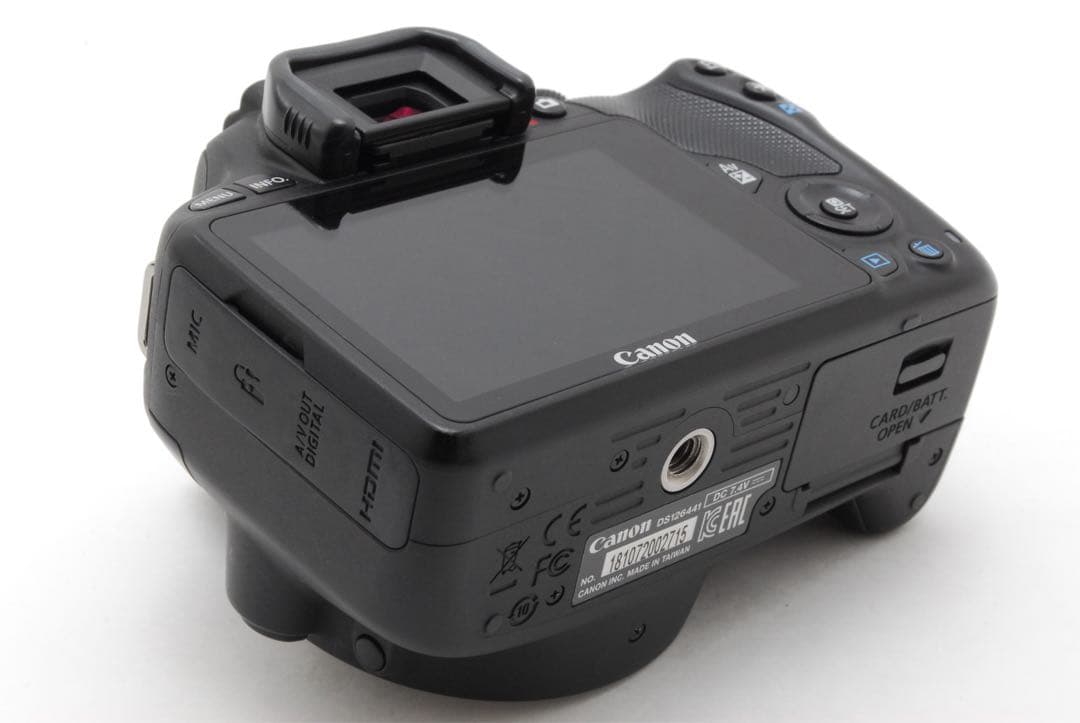 ✨極美品✨キャノン Kiss X7❤️小型軽量ボディ！27,644ショット！