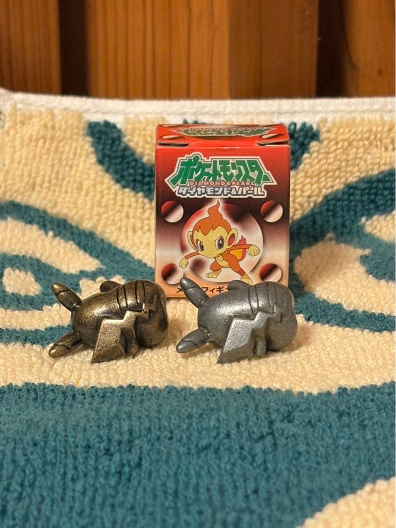 ポケットモンスター ダイヤモンド＆パール メタルフィギュア ピカチュウ 2セット