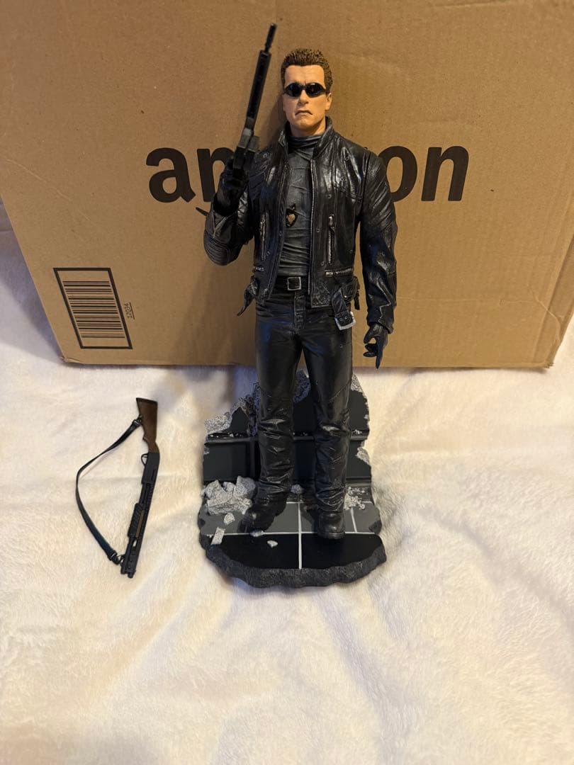 マクファーレントイズ　ターミネーター3 T-850 12inchフィギュア