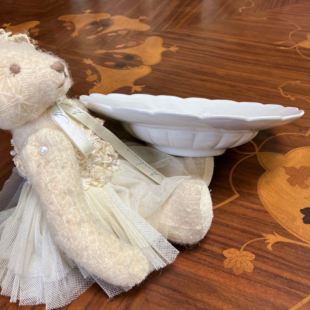 未使用品！安藤雅信 イタリア輪花スープ皿 22㌢ 乳白艶釉