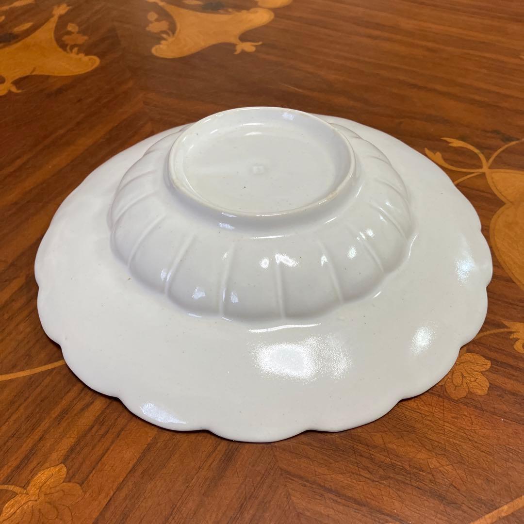 未使用品！安藤雅信 イタリア輪花スープ皿 22㌢ 乳白艶釉