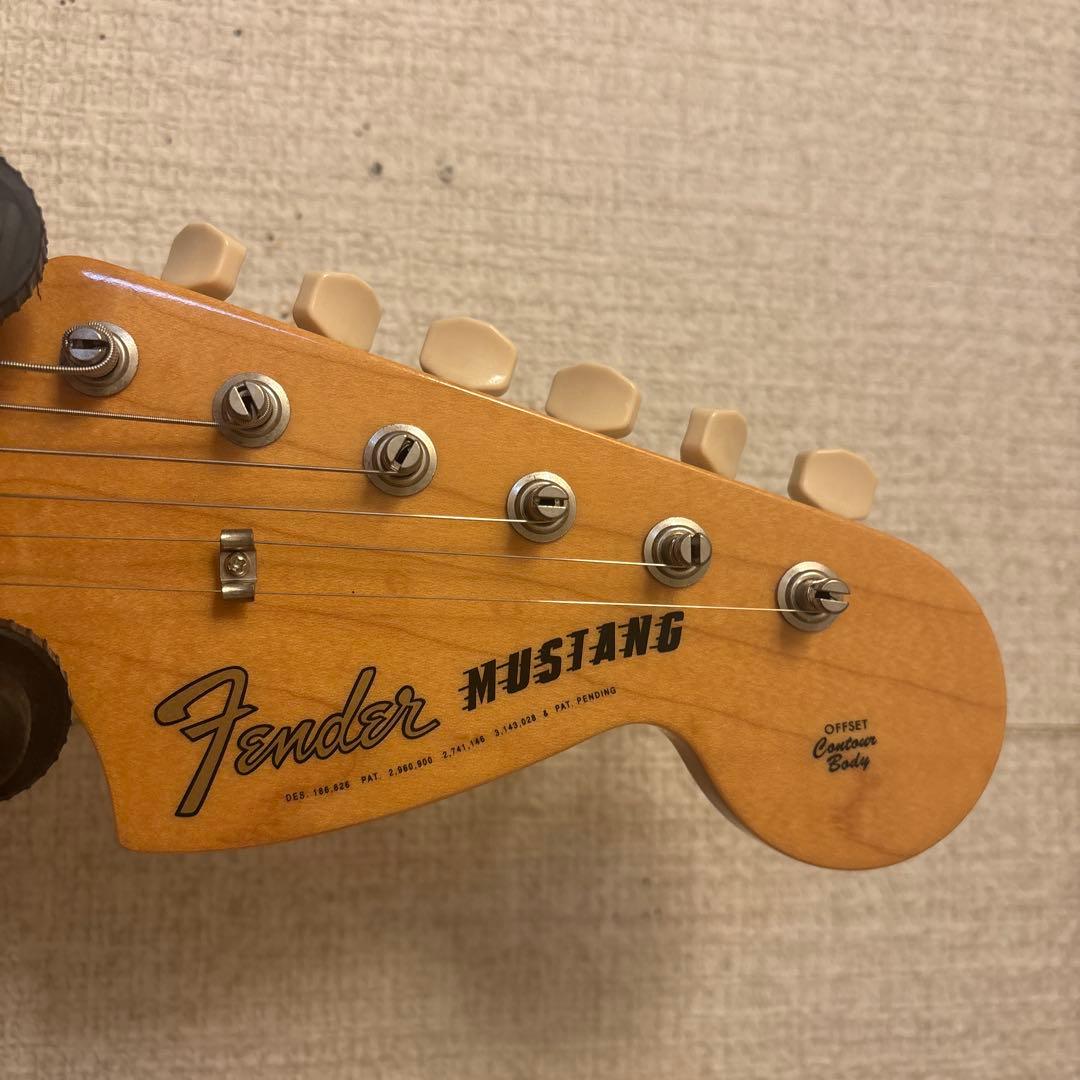 ギター Fender Japan Mustang