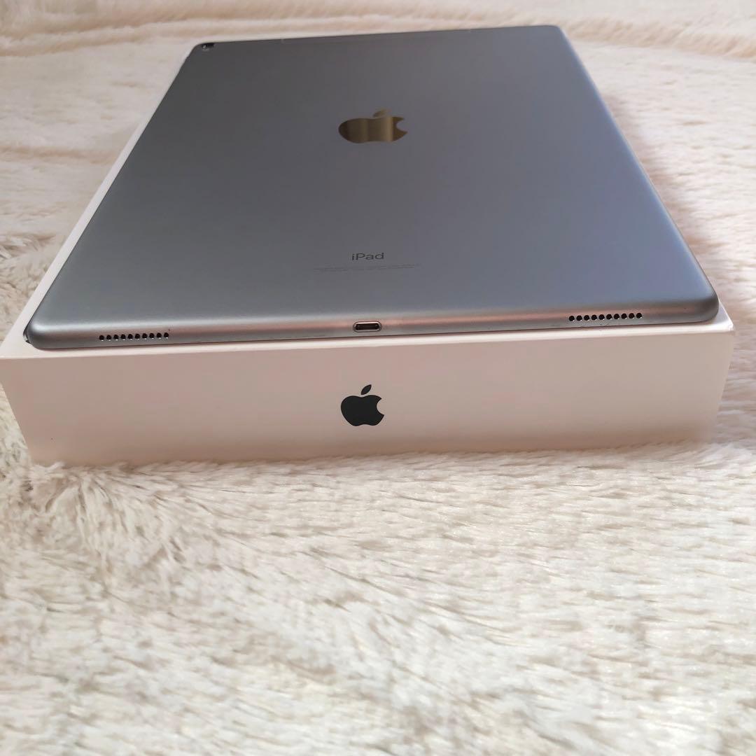 【完動品】iPad Pro 12.9 第2世代 256GB 【すぐ発送】