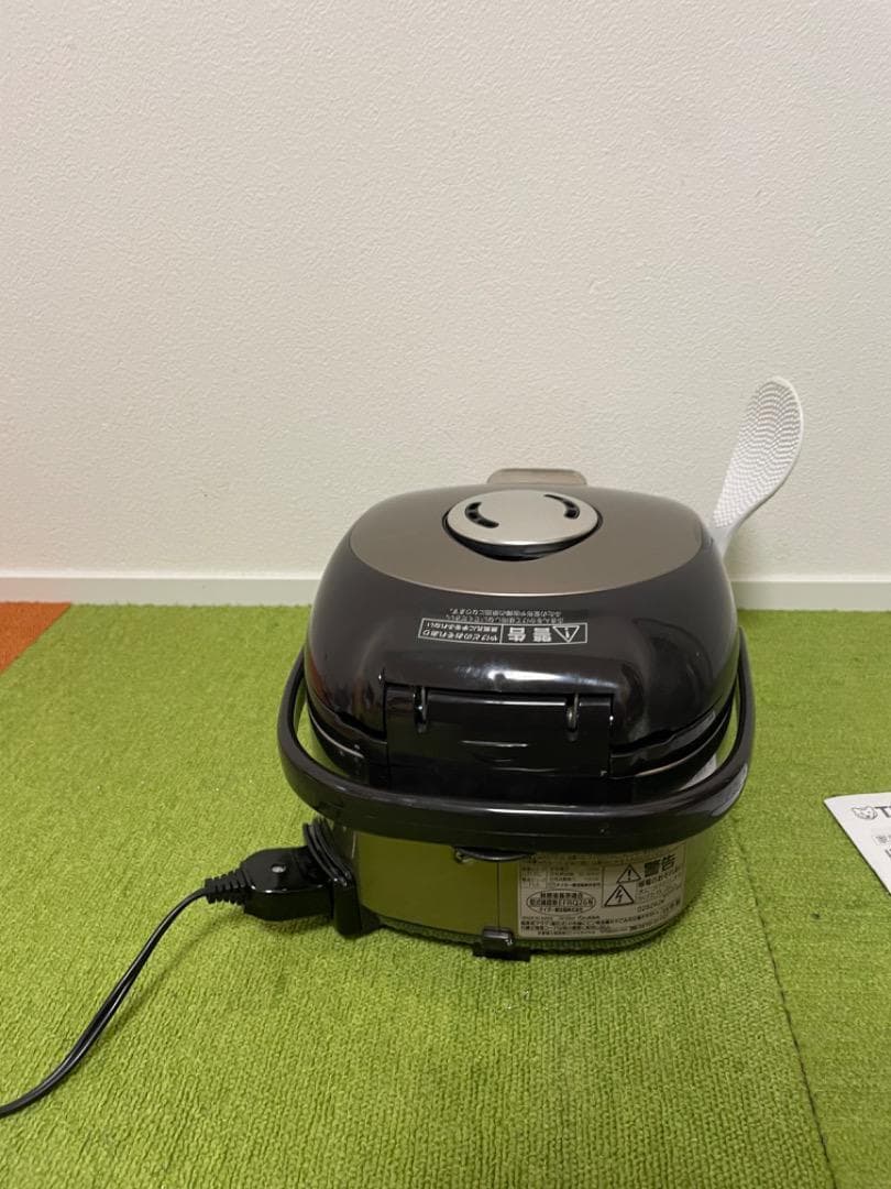 美品 タイガー IH 炊飯器 2018年製 3合 ブラウン