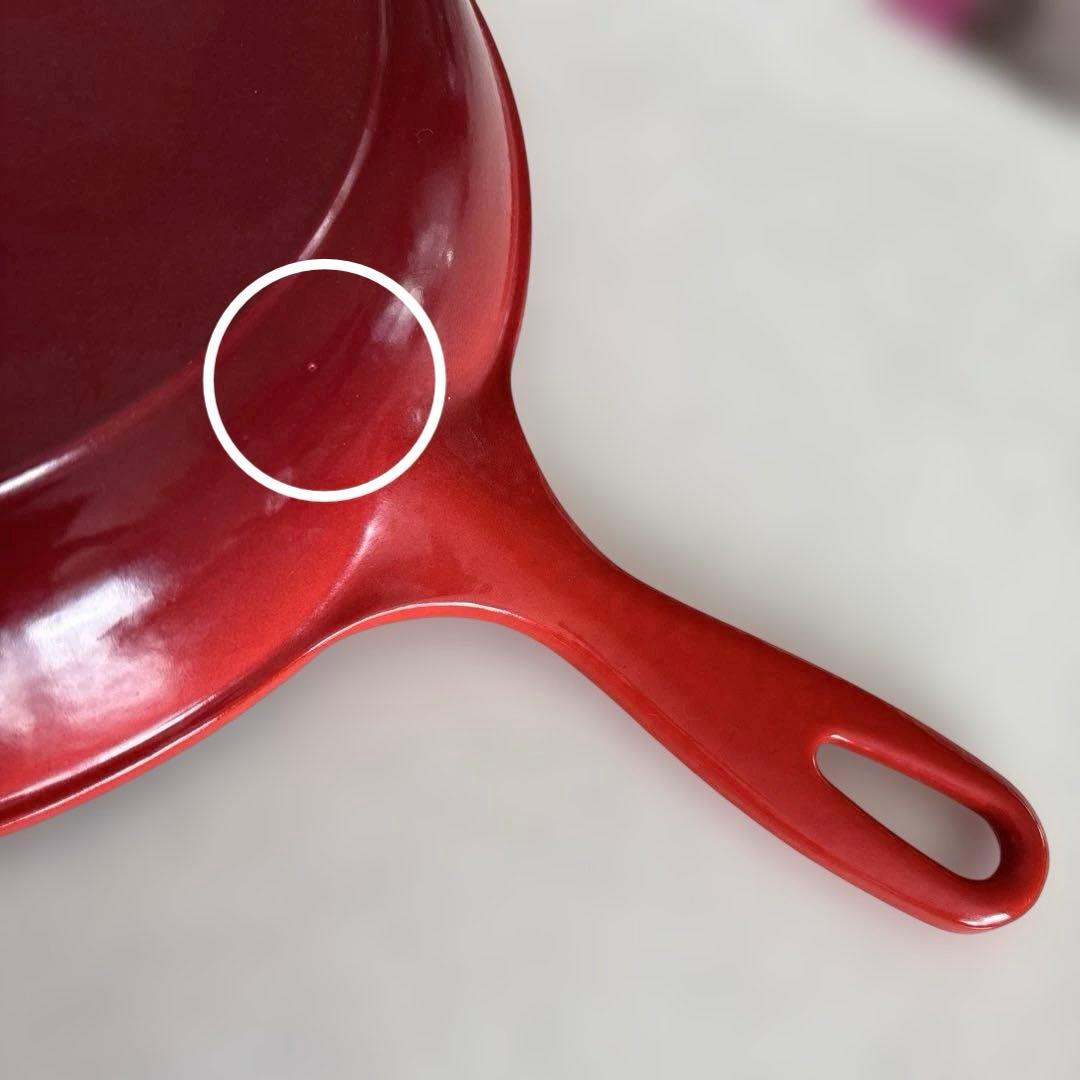 ル・クルーゼ スキレットフライパン 大きめ　赤　レッド