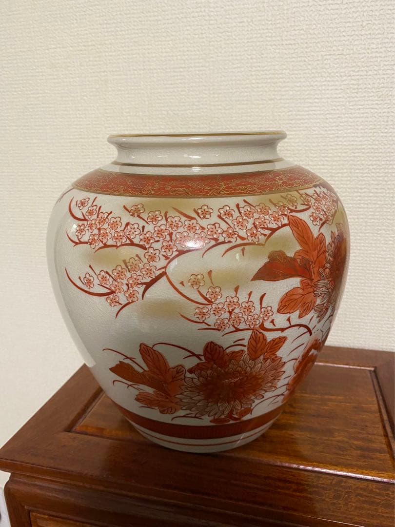 九谷焼　金彩赤絵　菊花花瓶 花器　壺　置物 希少品