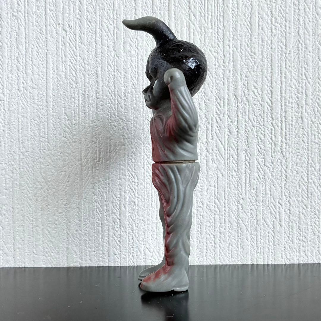 中嶋製作所　アストロミュー5 バドー星人 灰色成型/黒/茶塗装　亀マーク　当時物