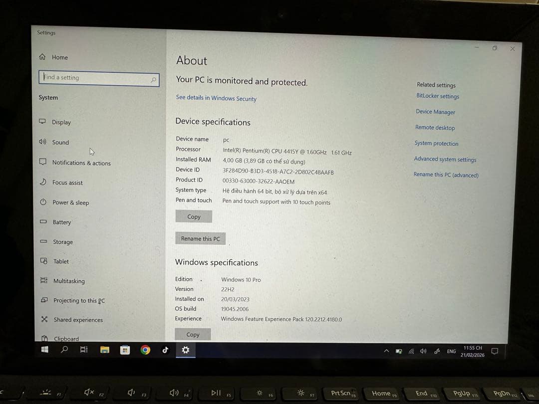 Microsoft Surface Pro 4 12.3インチ