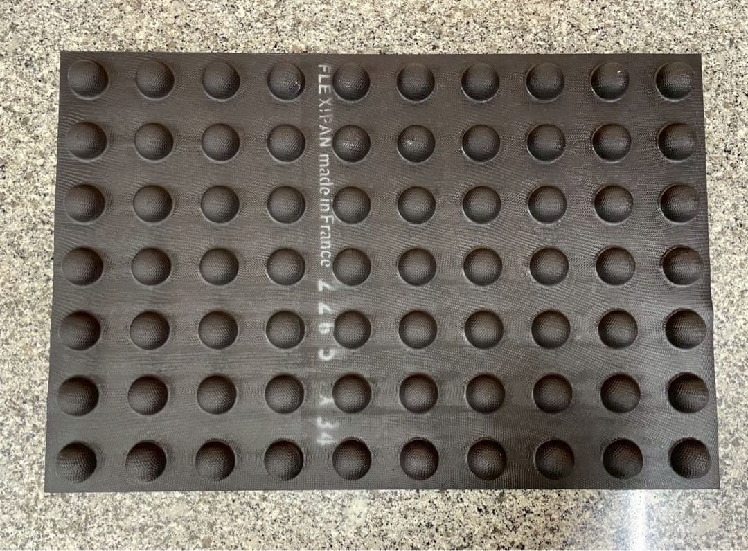 フレキシパンロンド　半球７０個