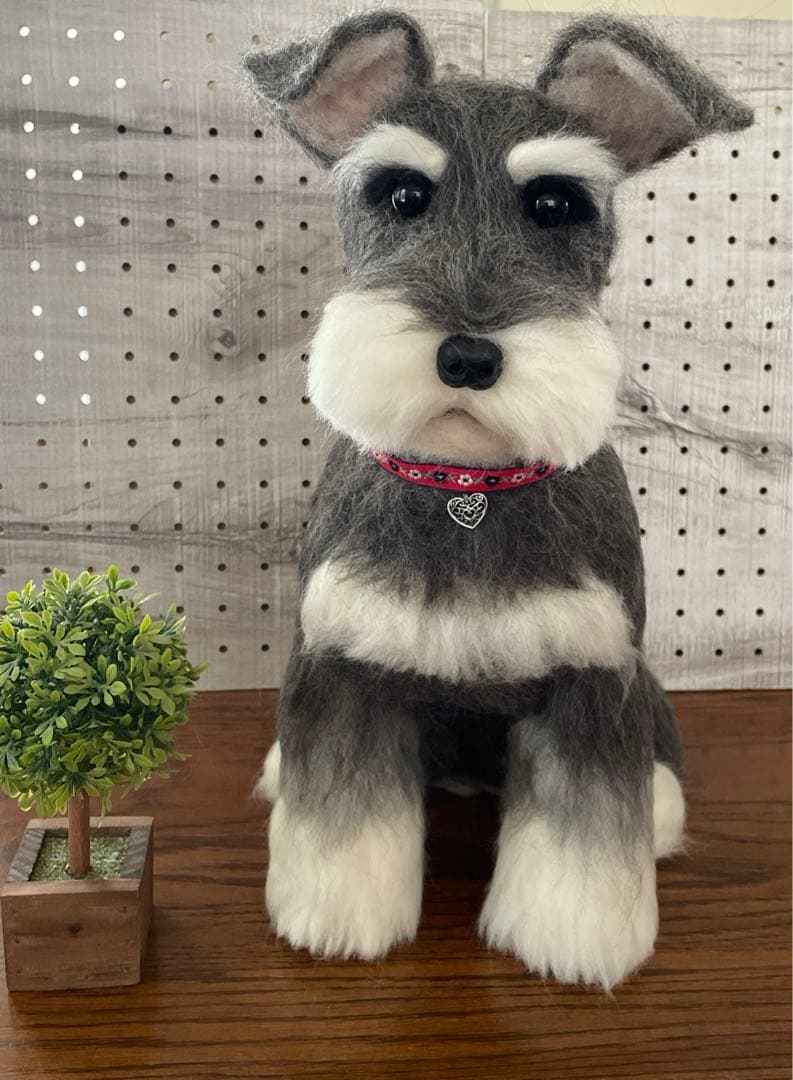 羊毛フェルト　ミニチュアシュナウザー　ソルト&ペッパー　BIGサイズ