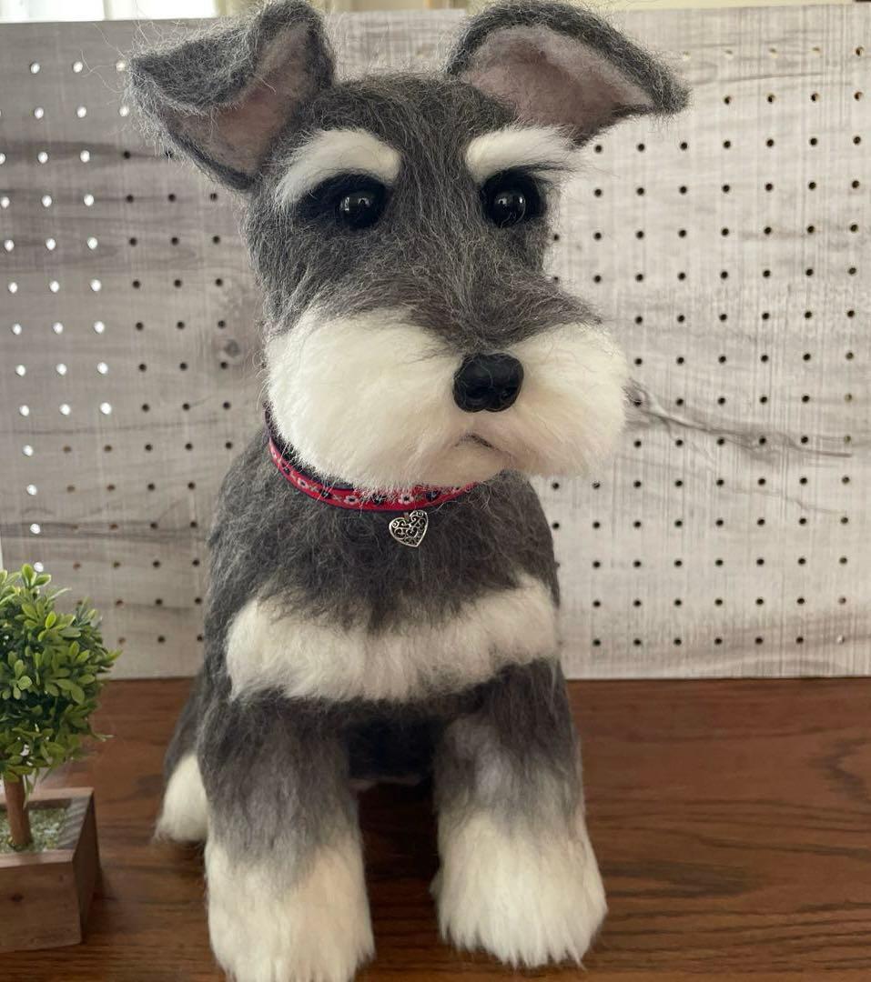 羊毛フェルト　ミニチュアシュナウザー　ソルト&ペッパー　BIGサイズ