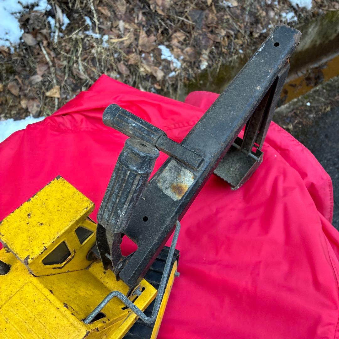 Tonka ショベルカー 黄色