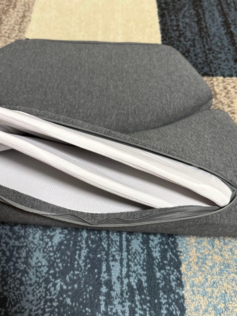 ダブル枕 SurvaQ ダークグレー　【首と肩のことだけを考えたダブル枕】