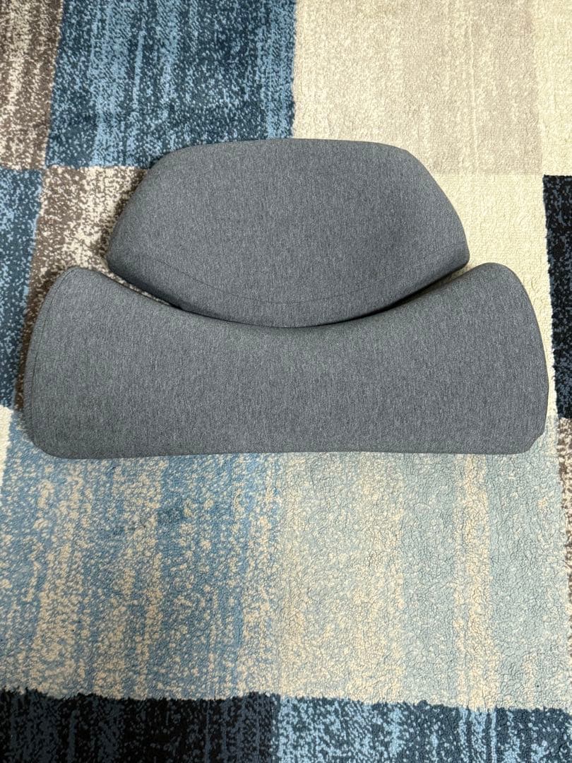 ダブル枕 SurvaQ ダークグレー　【首と肩のことだけを考えたダブル枕】