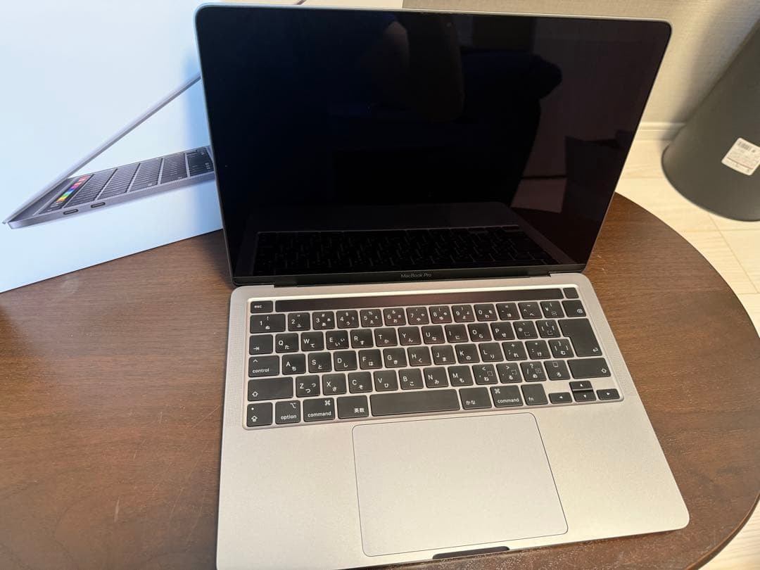 MacBook Pro 13 メモリ16GB Retina SSD512GB