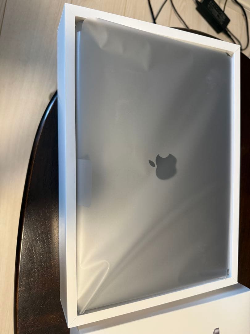 MacBook Pro 13 メモリ16GB Retina SSD512GB