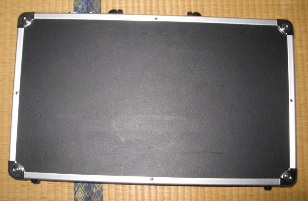 BOSS ME-80 ギターマルチエフェクター及び汎用ハードケース