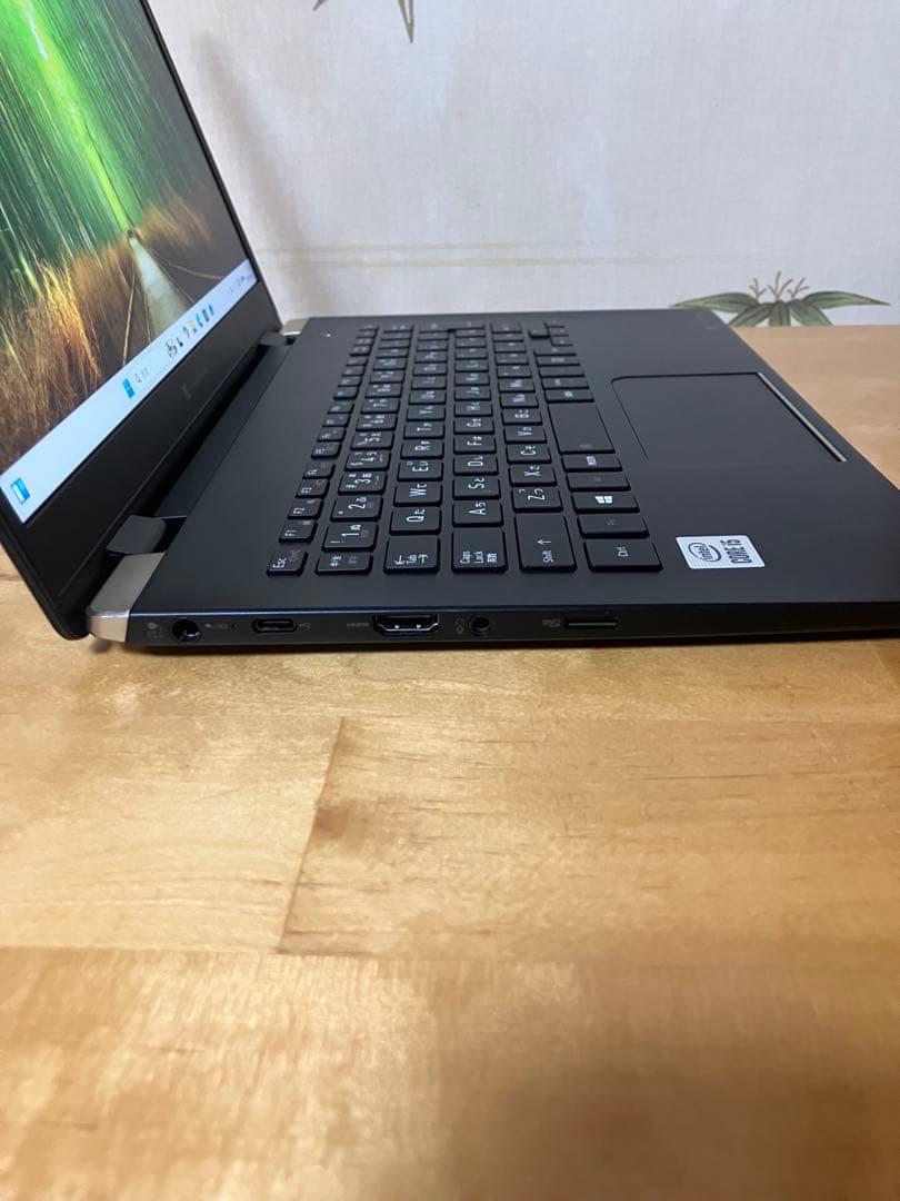 東芝dyna book G83/FS i5-10210U