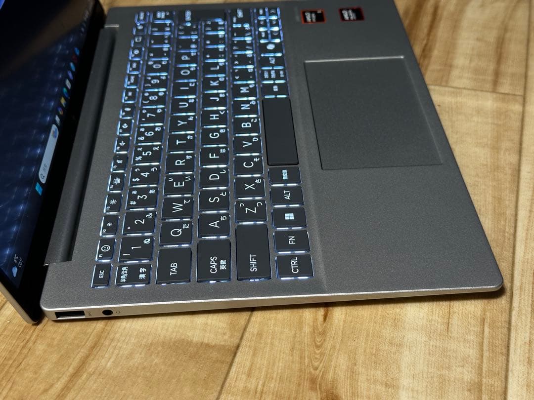 Windowsノート本体 HP Pavilion Aero laptop 13-bg0009AU