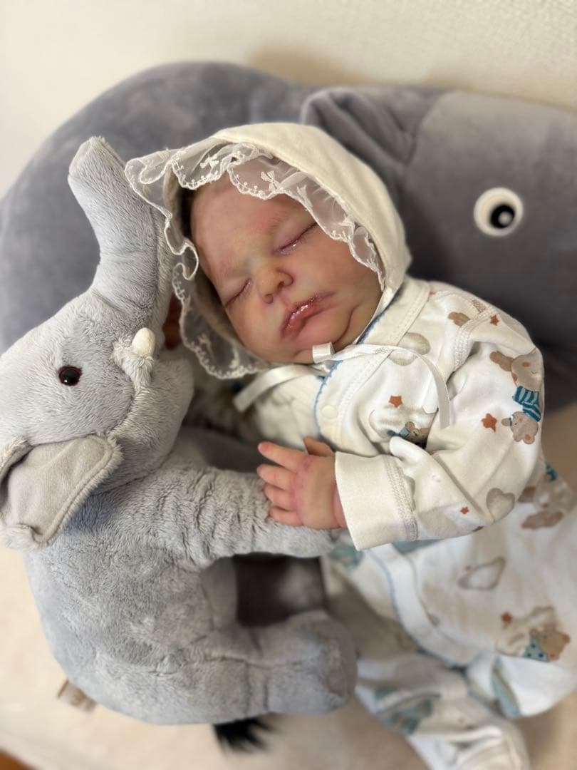 リボーンドール　二重あごのムッチリちゃん