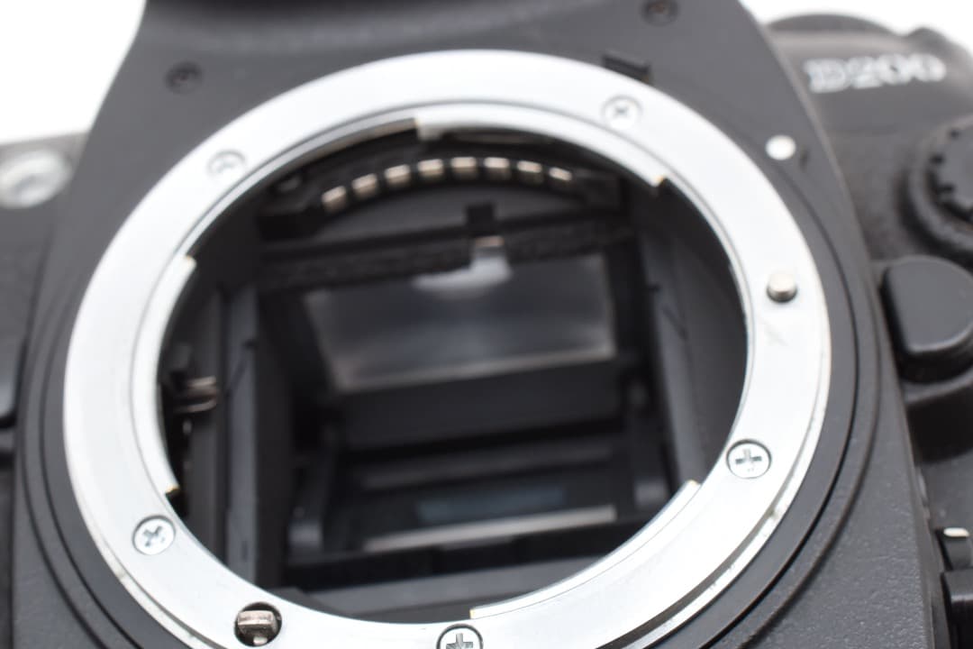 ★ショット数: 2428回★Nikon D200 + MB-D200 #1331