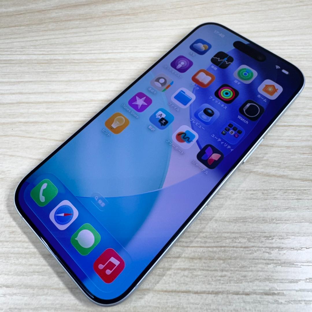 P6 超美品 iPhone17 256GB White おまけ付き