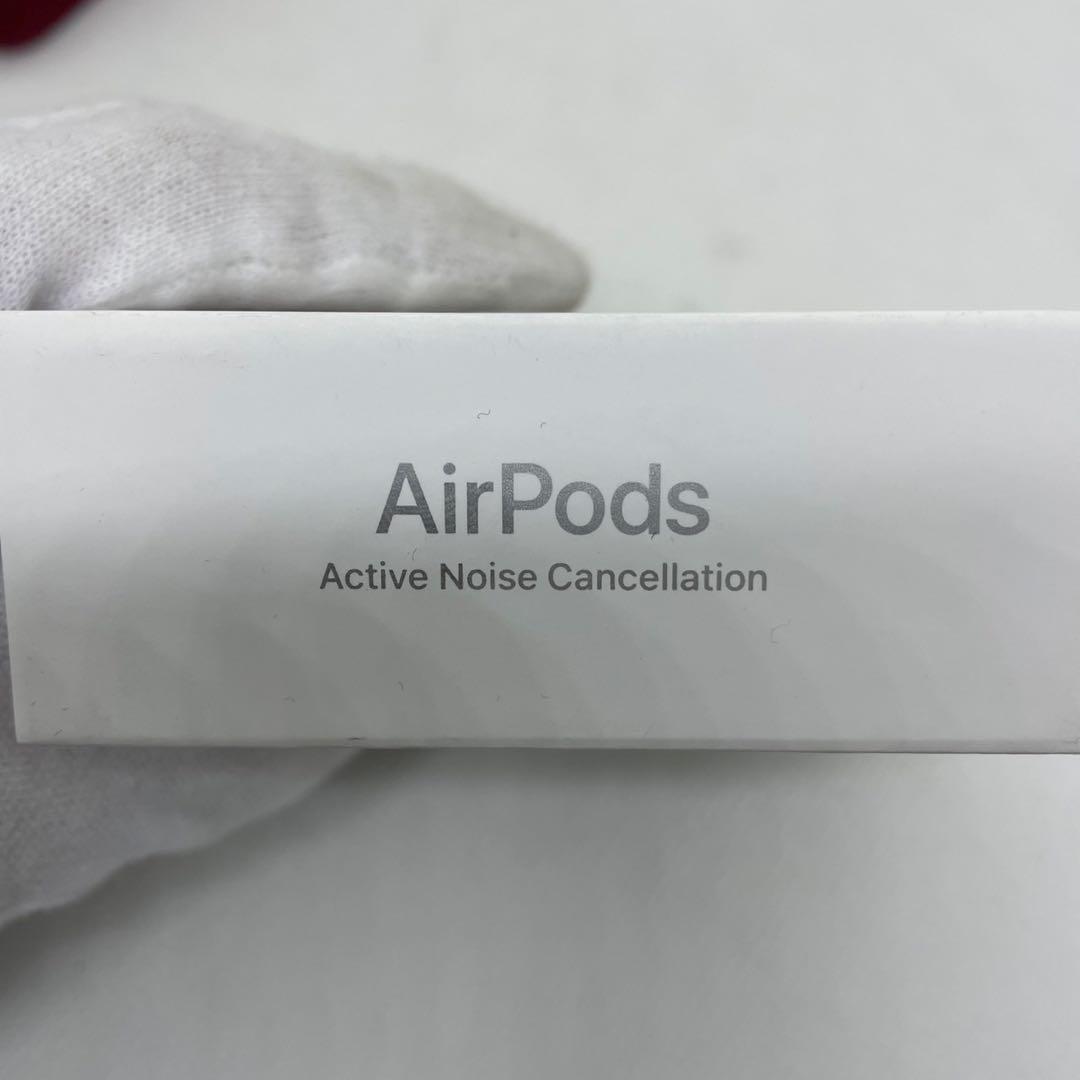 Apple AirPods（第4世代） ノイズキャンセリング機能搭載　新品未使用
