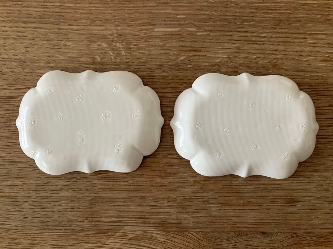 岡田直人さんの輪花プレート 2枚セット