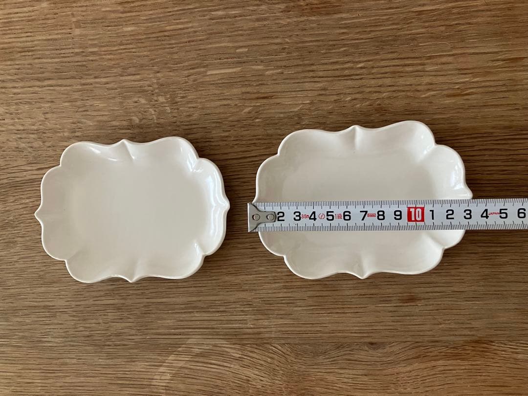 岡田直人さんの輪花プレート 2枚セット