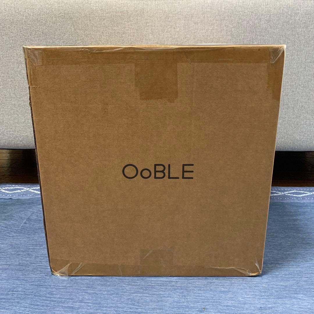 【新品・未使用・未開封】OoBLE（オーブル） 真空保存容器 ホワイト 13L