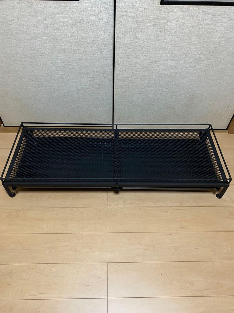 アイアンシェルフ　アイアンラック　植物棚　多肉植物　アガベ　アイアン家具