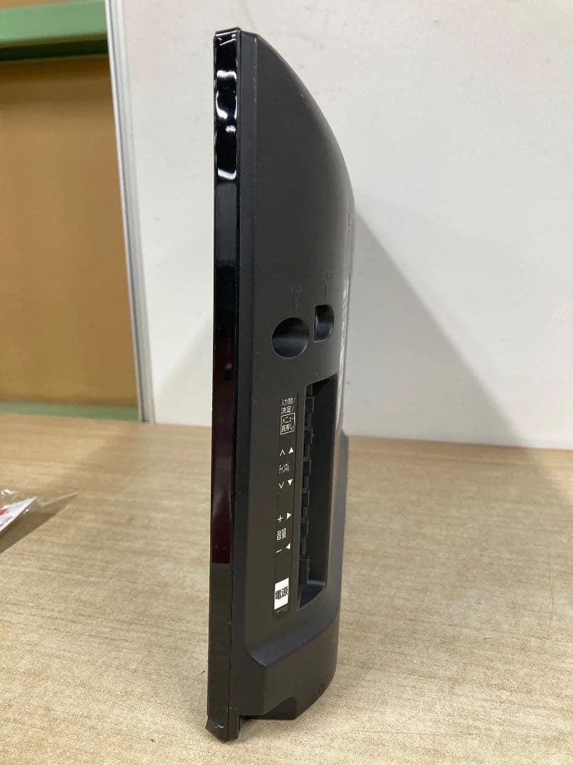 Panasonic 19型液晶テレビ TH-19E300 2017年製