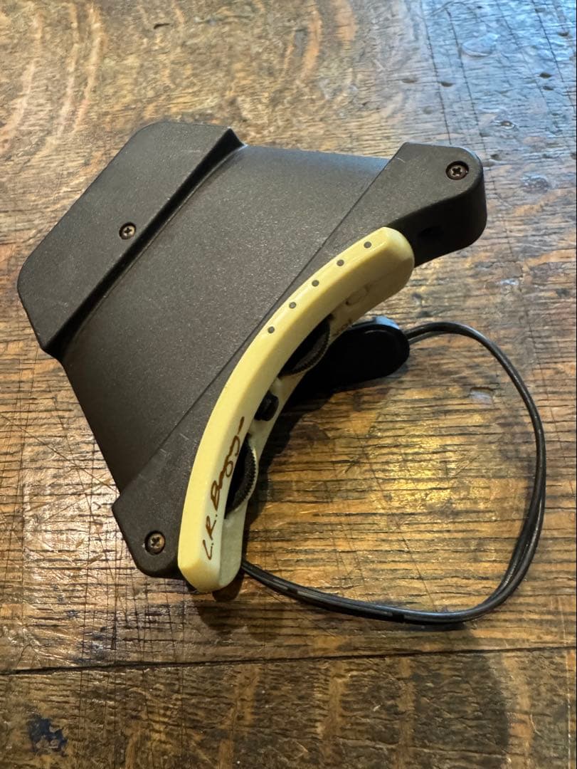 ジャンク LR Baggs Anthem アコースティックギター用ピックアップ