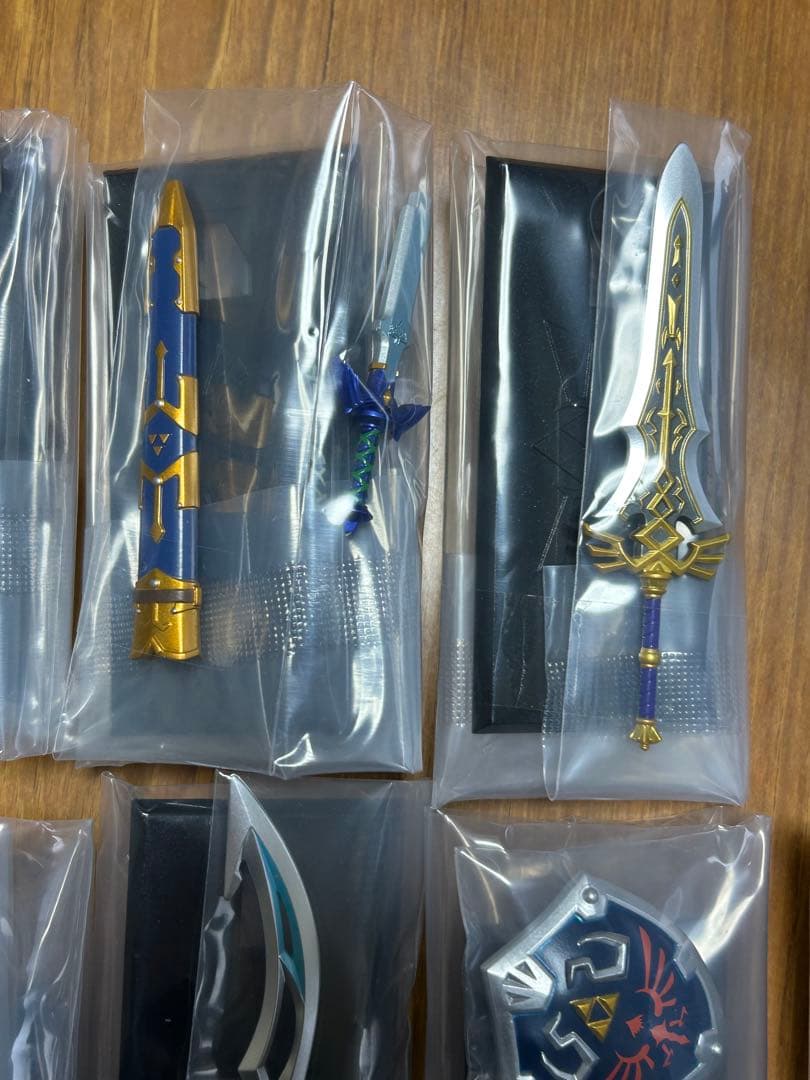 コンプリート　ゼルダの伝説　ウェポンコレクション　レアを含む　1box分