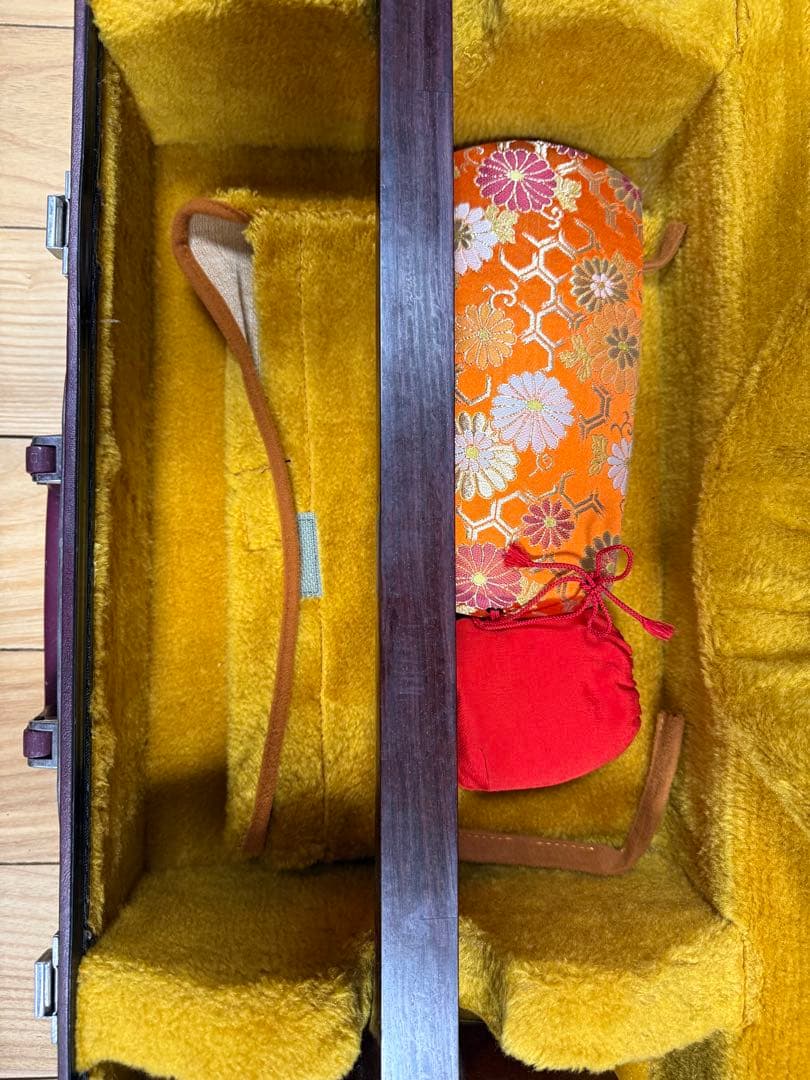 三味線　本体　ケース付き　ジャンク　破れアリ