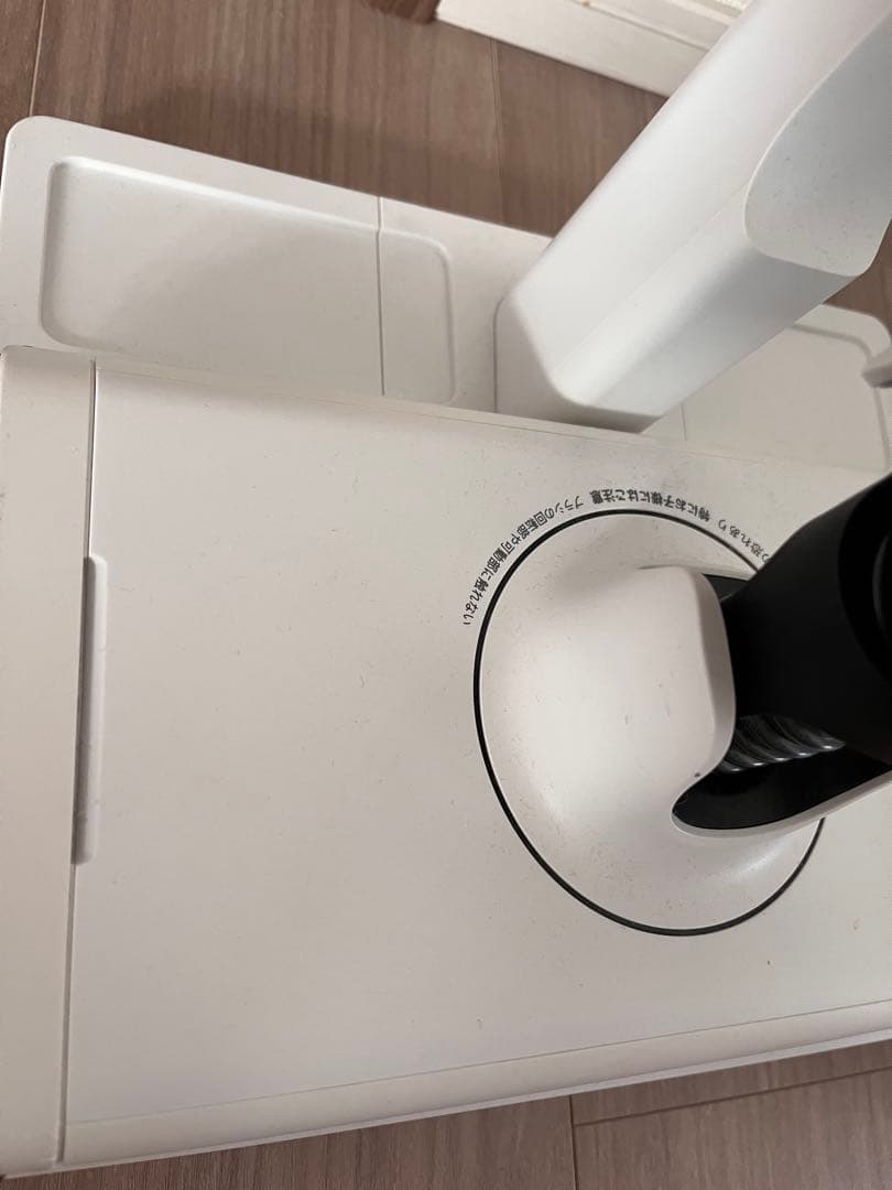 バルミューダ掃除機