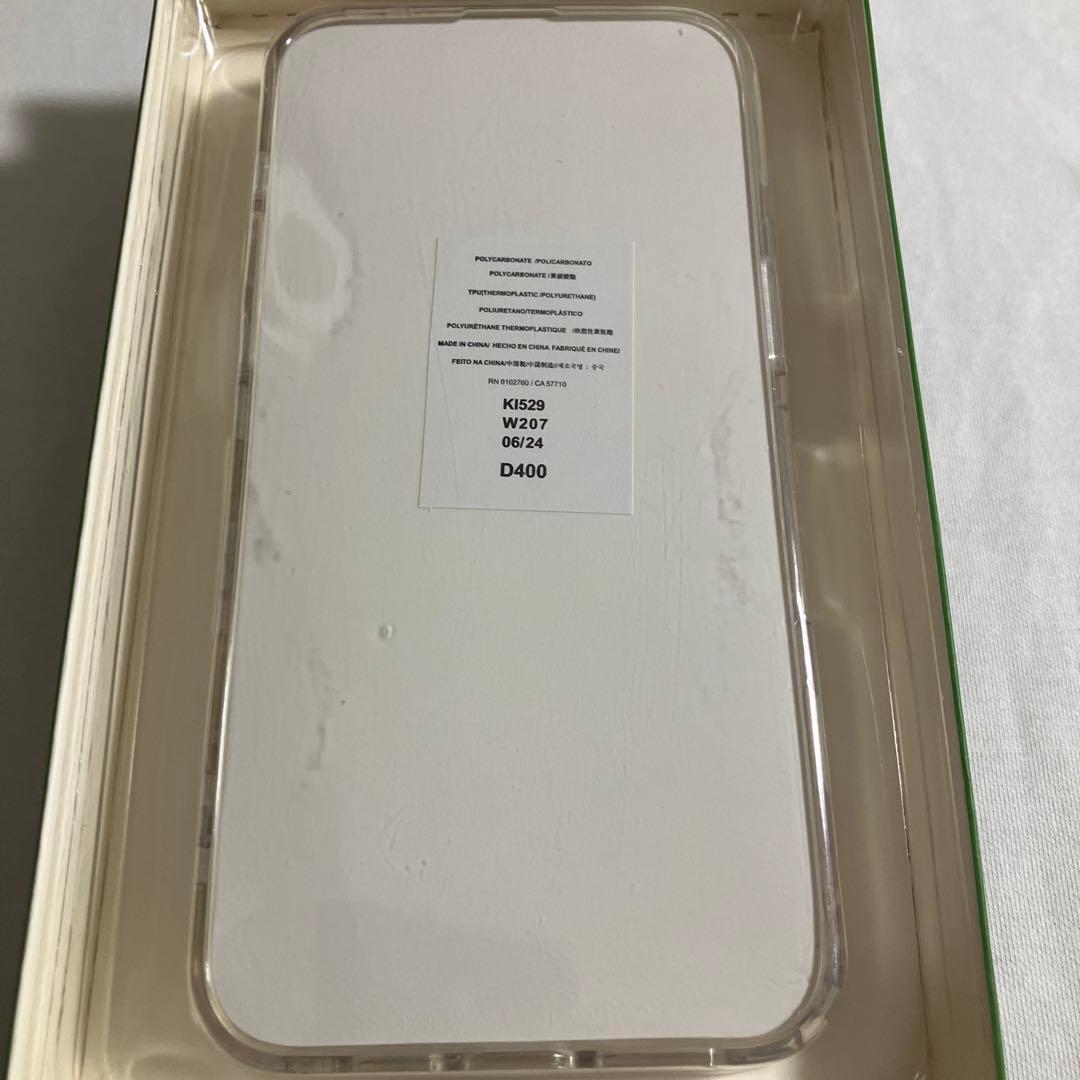新品　未使用　ケイトスペード　iPhone15promax フラワー　花柄　ラメ